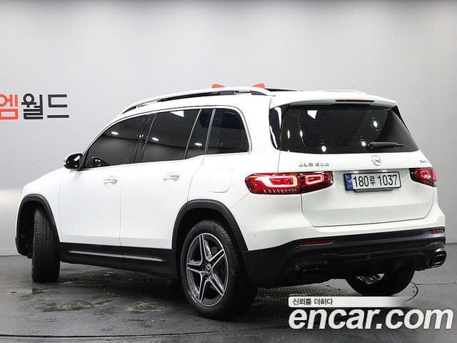 Mercedes-Benz GLB-Class 2023 — Şəkil 3/20
