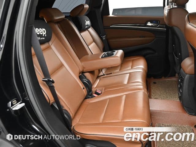 Jeep Grand Cherokee 2020 — Şəkil 12/20