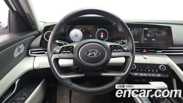 Hyundai Avante 2021 — ფოტო 13/20