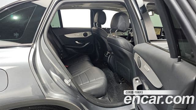 Mercedes-Benz GLC-Class 2018 — ფოტო 11/20