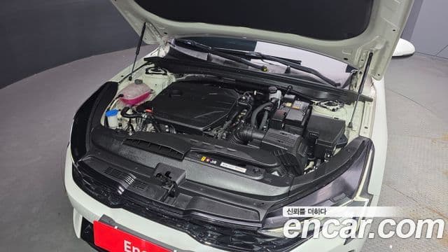 Kia K5 2024 — ფოტო 6/20