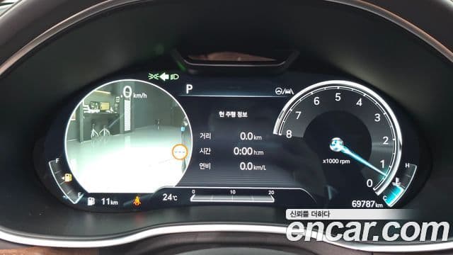 Genesis Electrified G80 2022 — ფოტო 8/20