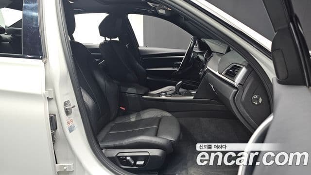 BMW 3 Series 2018 — Şəkil 10/20