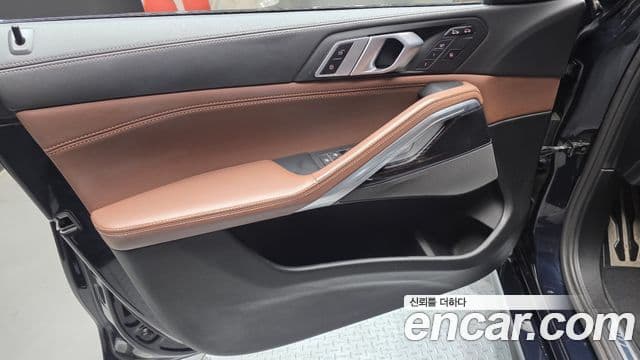 BMW X6 2024 — Photo 26/30