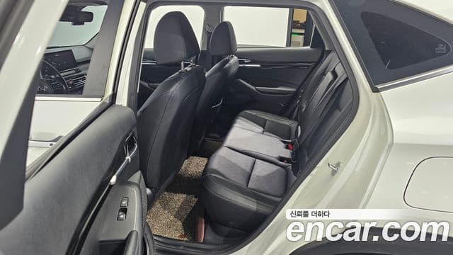 Kia Seltos 2020 — фото 11 из 20