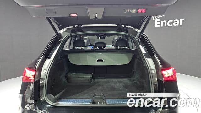 Mercedes-Benz EQE SUV 2023 — ფოტო 2/22