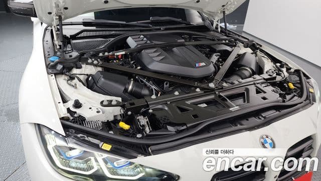 BMW M3 2023 — ფოტო 4/33