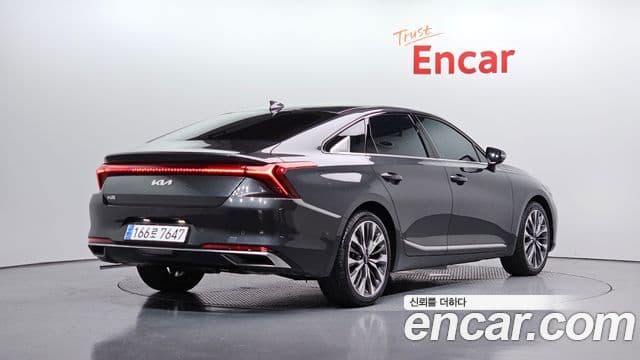 Kia K8 2023 — Şəkil 2/20