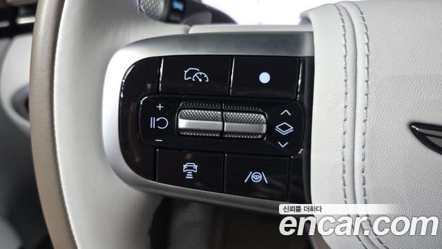 Genesis GV70 2024 — ფოტო 15/20