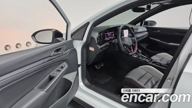 Volkswagen Golf 2024 — Şəkil 10/20