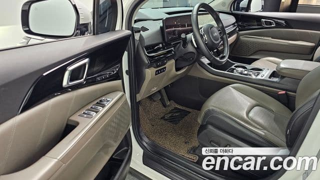 Kia Carnival 2024 — Фото 9/20