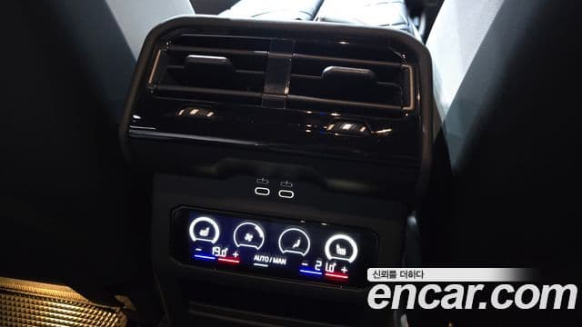 BMW M5 2025 — ფოტო 18/20