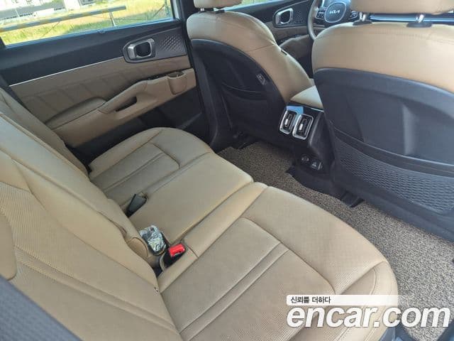 Kia Sorento 2024 — Şəkil 8/20