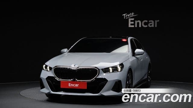 BMW 5 Series 2025 — Şəkil 3/20