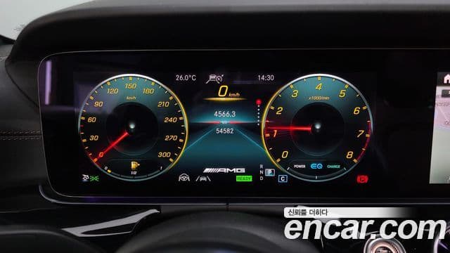 Mercedes-Benz AMG GT 2021 — ფოტო 8/20