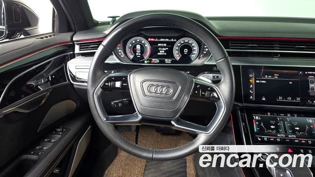 Audi A8 2021 — Şəkil 12/20