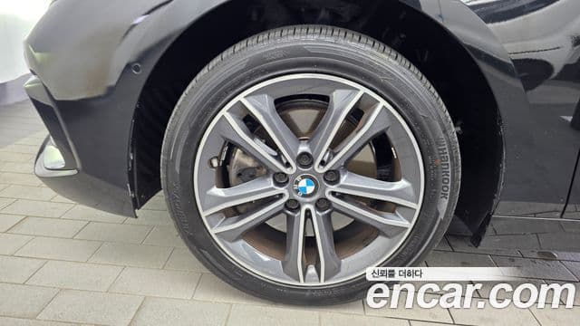BMW 1 Series 2020 — ფოტო 4/20