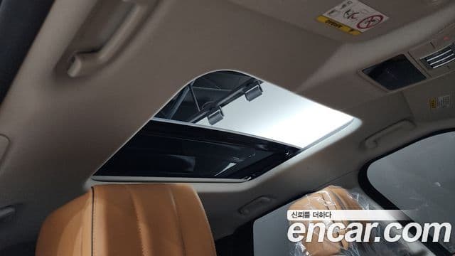 Land Rover Discovery 5 2018 — Şəkil 20/20