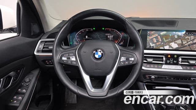 BMW 3 Series 2021 — Şəkil 13/20