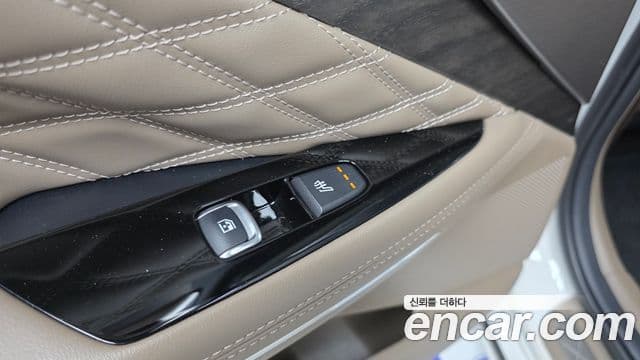 Kia K8 2022 — фото 20 из 20