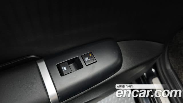 Hyundai Grandeur 2023 — Şəkil 18/20