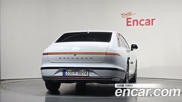 Hyundai Grandeur 2023 — Şəkil 4/20