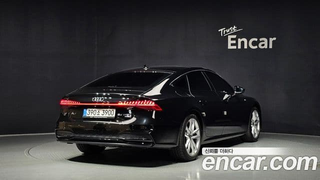 Audi A7 2025 — Фото 2/20