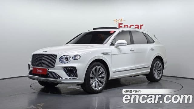 Bentley Bentayga 2022 — ფოტო 1/20