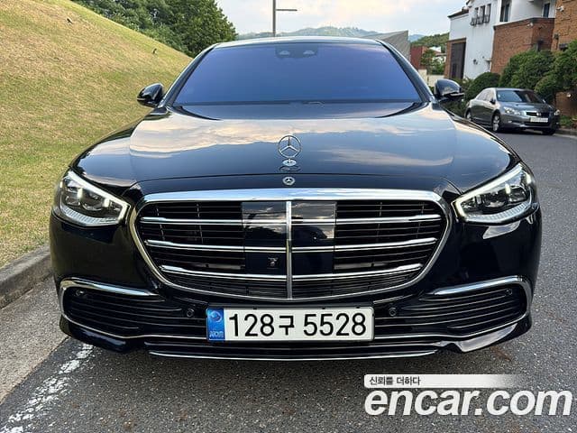 Mercedes-Benz S-Class 2021 — Фото 2/10