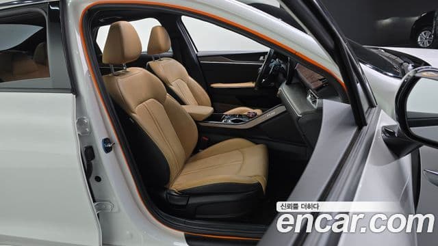 Kia K5 2020 — Şəkil 12/20