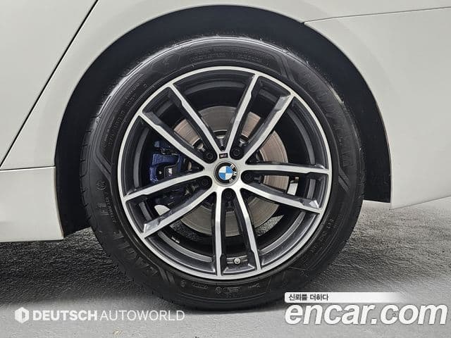 BMW 5 Series 2023 — Фото 6/20