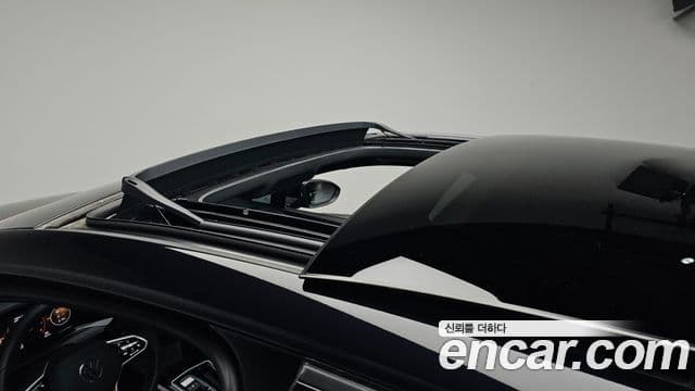 Volkswagen Golf 2023 — Şəkil 17/20