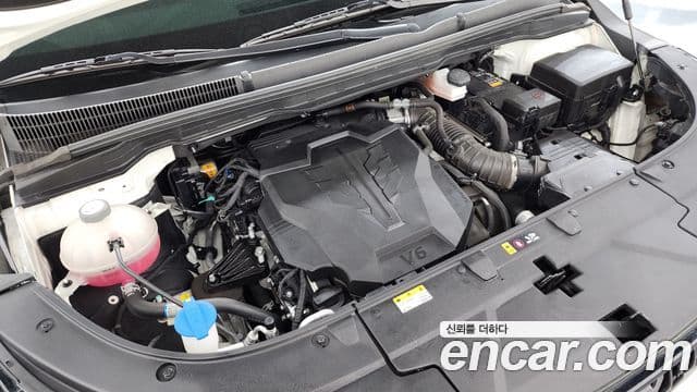Kia Carnival 2024 — ფოტო 6/20