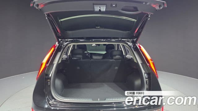 Kia Niro 2022 — Фото 20/20