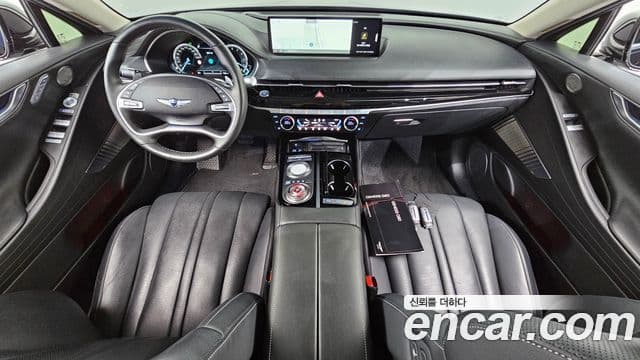 Genesis G80 2022 — Photo 16/32