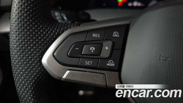 Volkswagen Golf 2025 — ფოტო 16/20