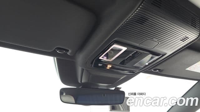 Volkswagen Golf 2025 — ფოტო 19/20