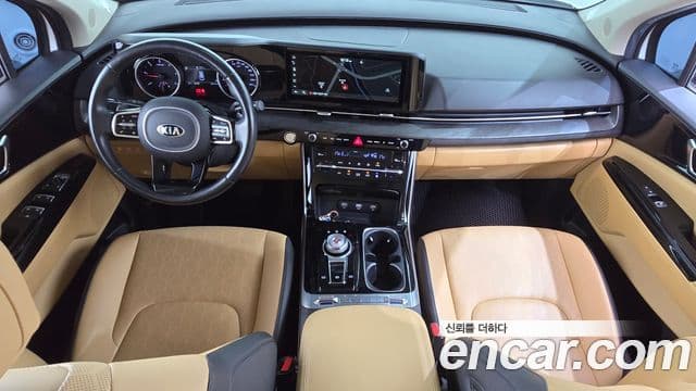 Kia Carnival 2021 — Фото 7/20