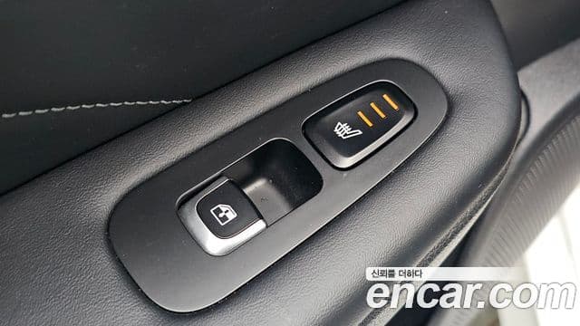 Kia Stinger 2021 — фото 17 из 20