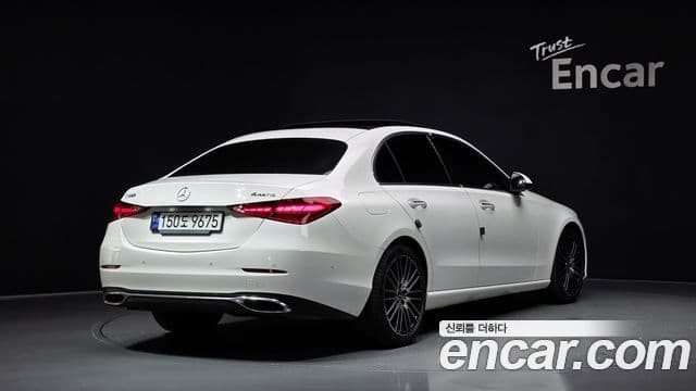 Mercedes-Benz C-Class 2023 — фото 2 из 20