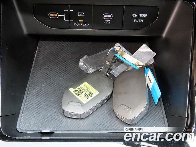 Kia K5 2025 — Şəkil 15/20