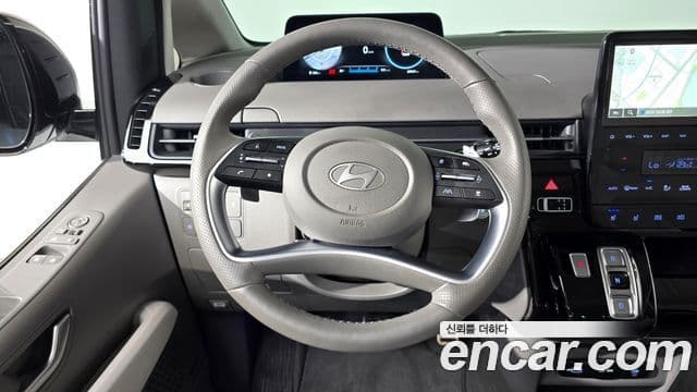 Hyundai Staria 2024 — Şəkil 15/20