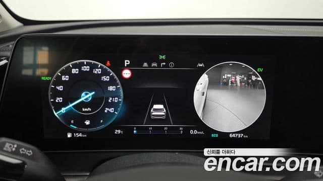 Kia Sportage 2022 — фото 8 из 20