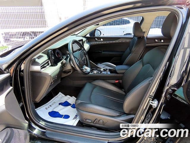 Kia K5 2023 — Şəkil 4/19