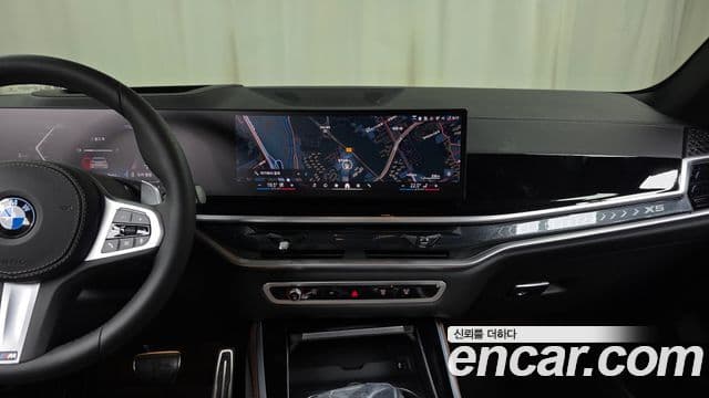 BMW X5 2025 — фото 14 из 20