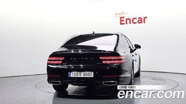 Genesis Electrified G80 2022 — фото 4 из 20
