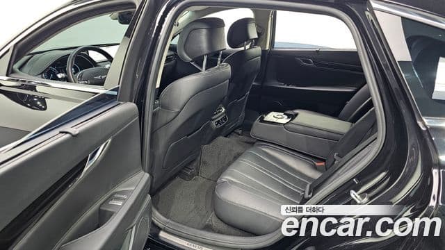 Genesis Electrified G80 2022 — фото 11 из 20