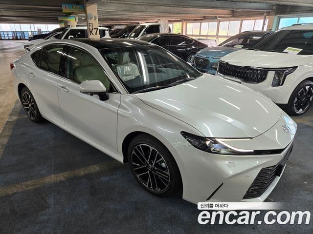 Toyota Camry 2026 — Photo 11/11