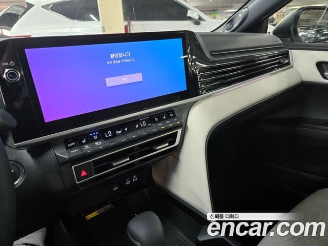 Toyota Camry 2026 — Photo 9/11