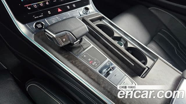 Audi A7 2021 — Şəkil 9/20